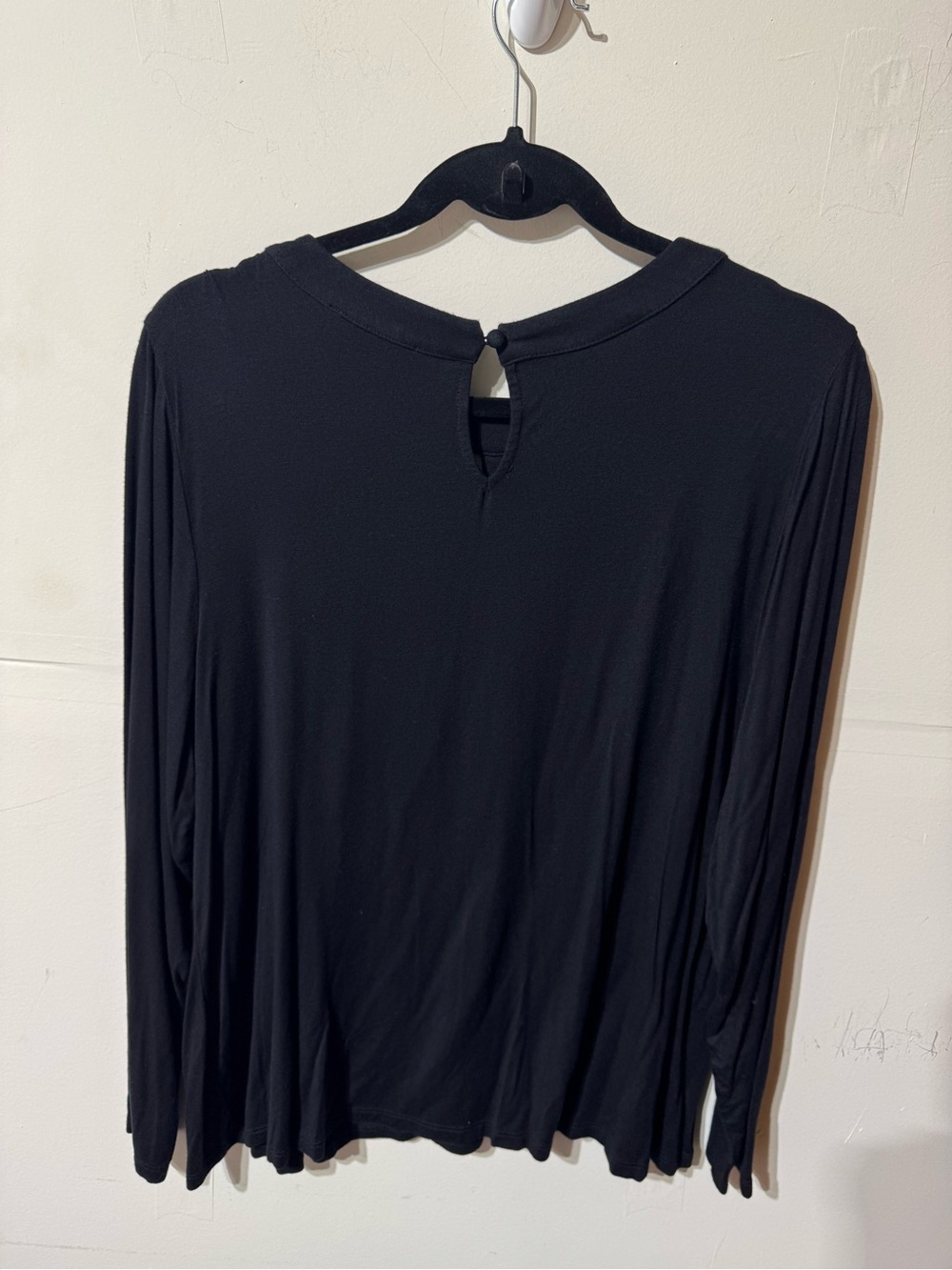 INC International Concepts Black Cut Out Top - Picture 3 of 3